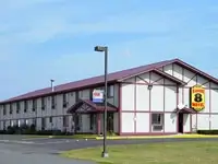 Super 8 Motel Pulaki, NY